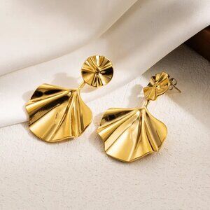 18k Gold Plated Drop Earrings